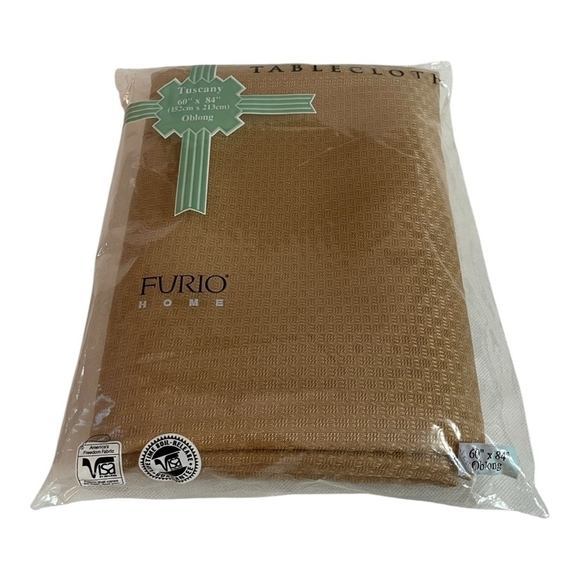 New Vintage Table Cloth FURIO Home Tuscany Oblong Gold Rectangular Tablecloth - Picture 2 of 4